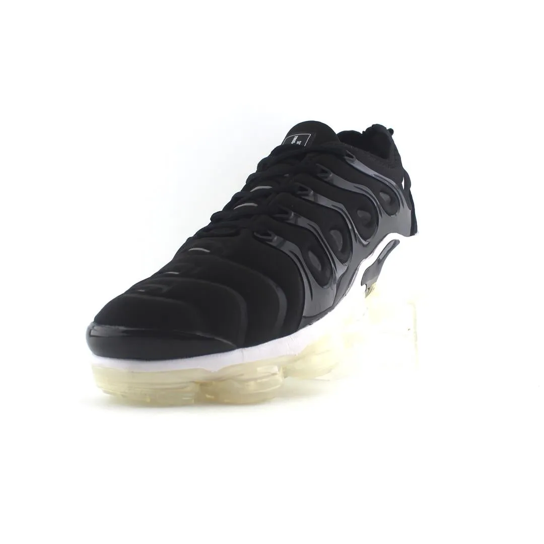 NIKE  AIR VAPORMAX PLUS
