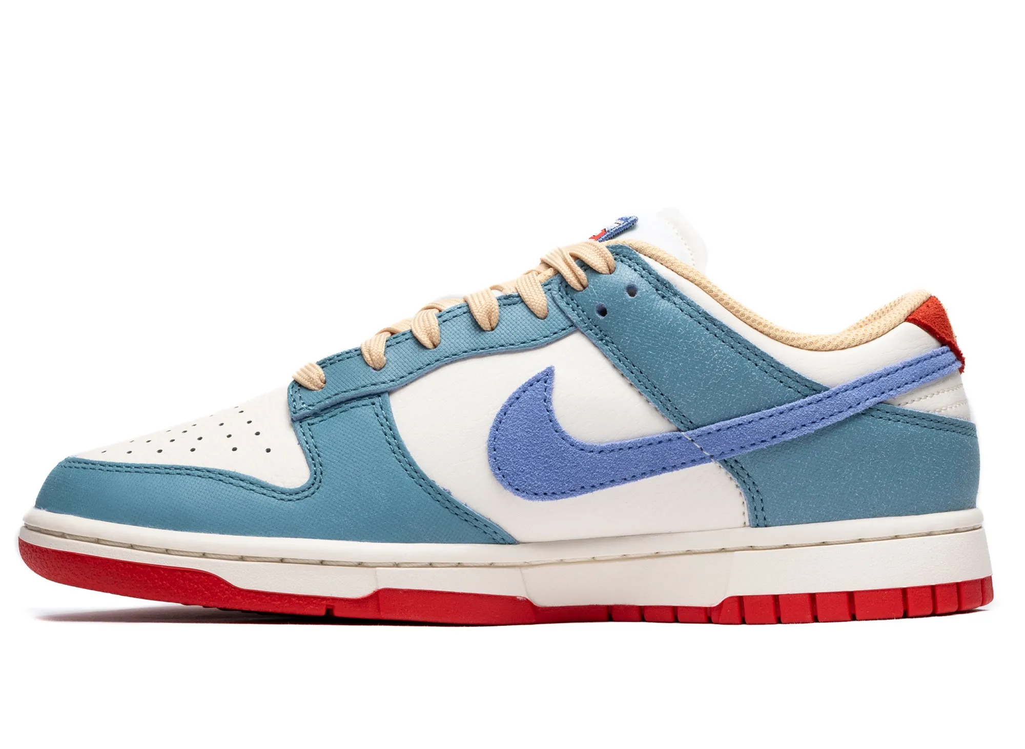 Nike Dunk Low Premium