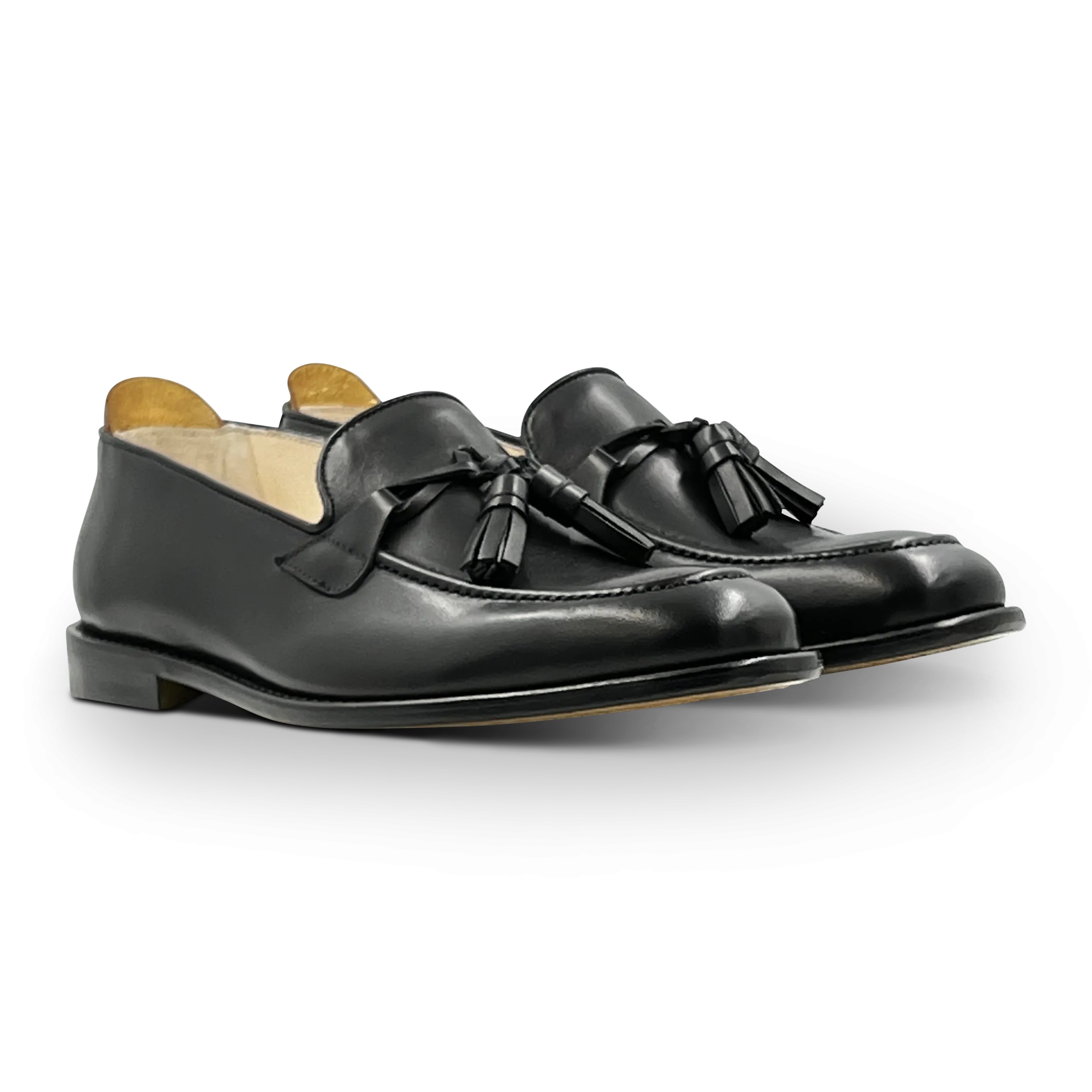 Oscar in Black with Tassel